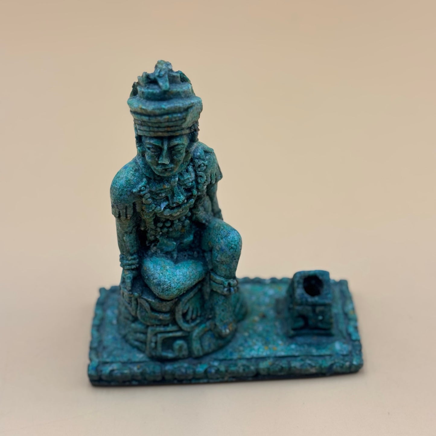 Aztec-Style Green Stone Pen Holder Statue – 6⅜” Tall