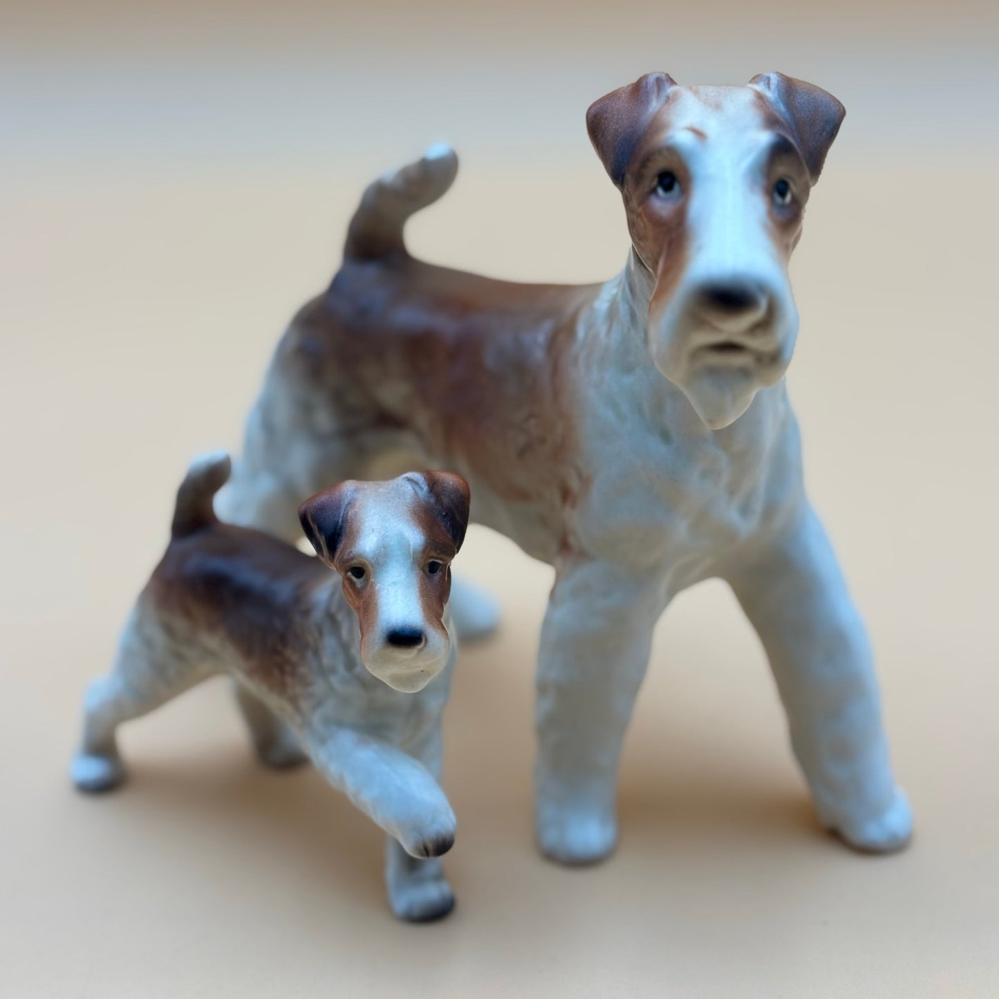 Vintage Lifelike Playful Porcelain Wire Fox Terrier Dog Figurines Set