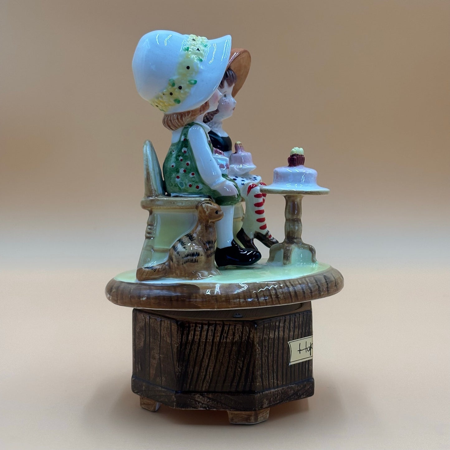 Vintage Holly Hobbie Birthday Music Box "Happy Candle Blowing" Japan