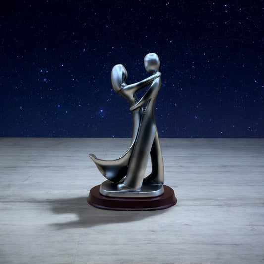 Herco Gift Professional Man & Woman Embracing Art Sculpture Figurine 9.5"