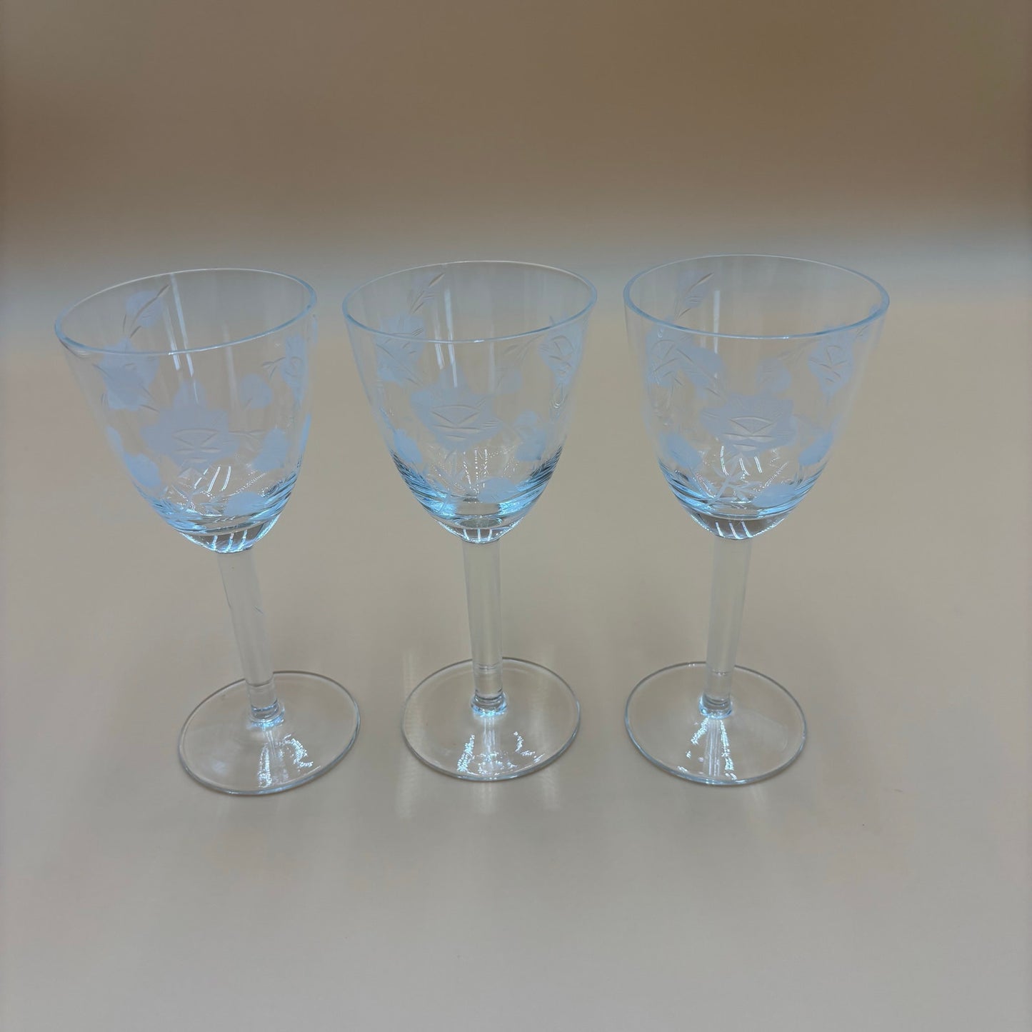 Set of 3 Etched Floral Wine Glasses – 6 3/8” Tall