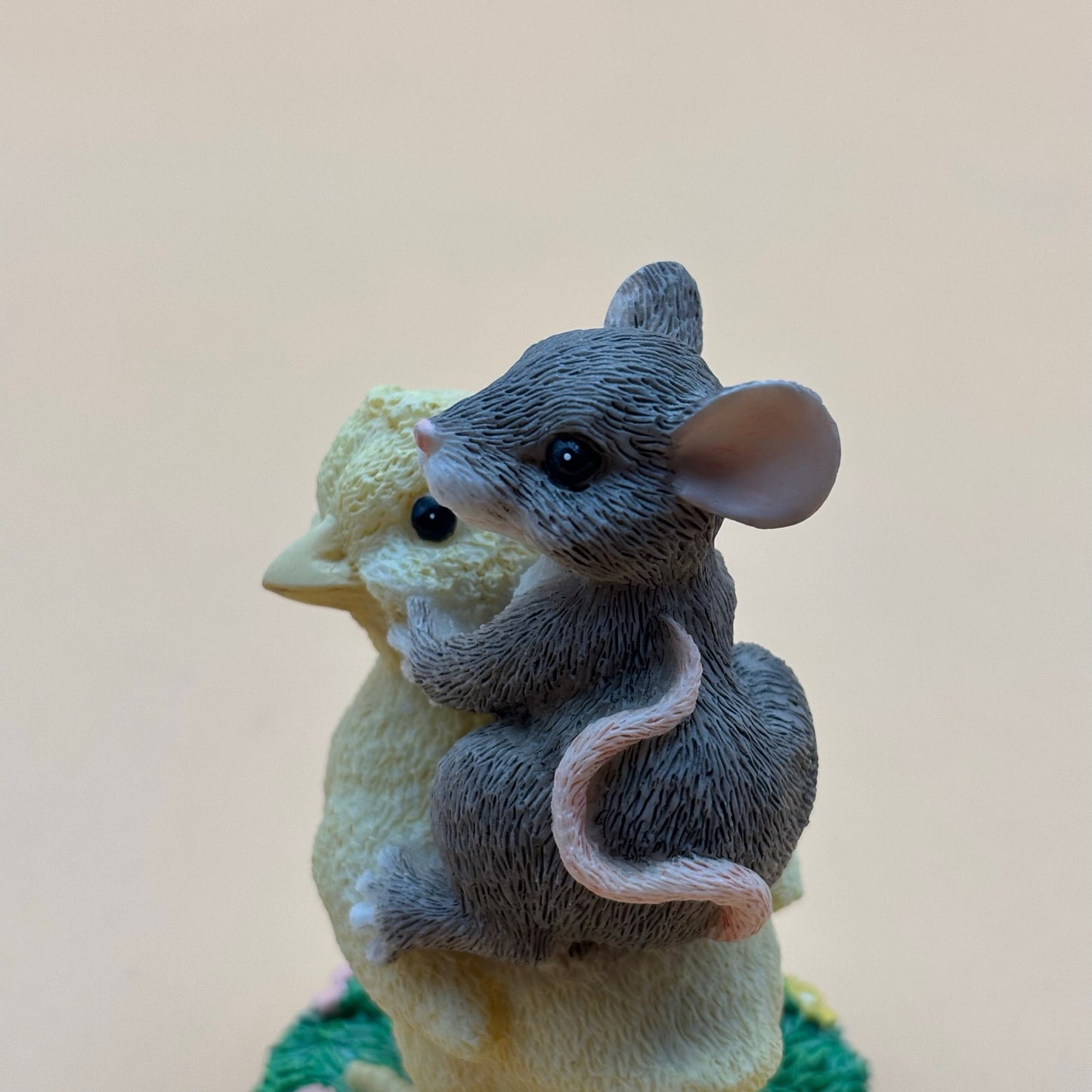 Charming Tails “Chickie Back Ride” Figurine with Box