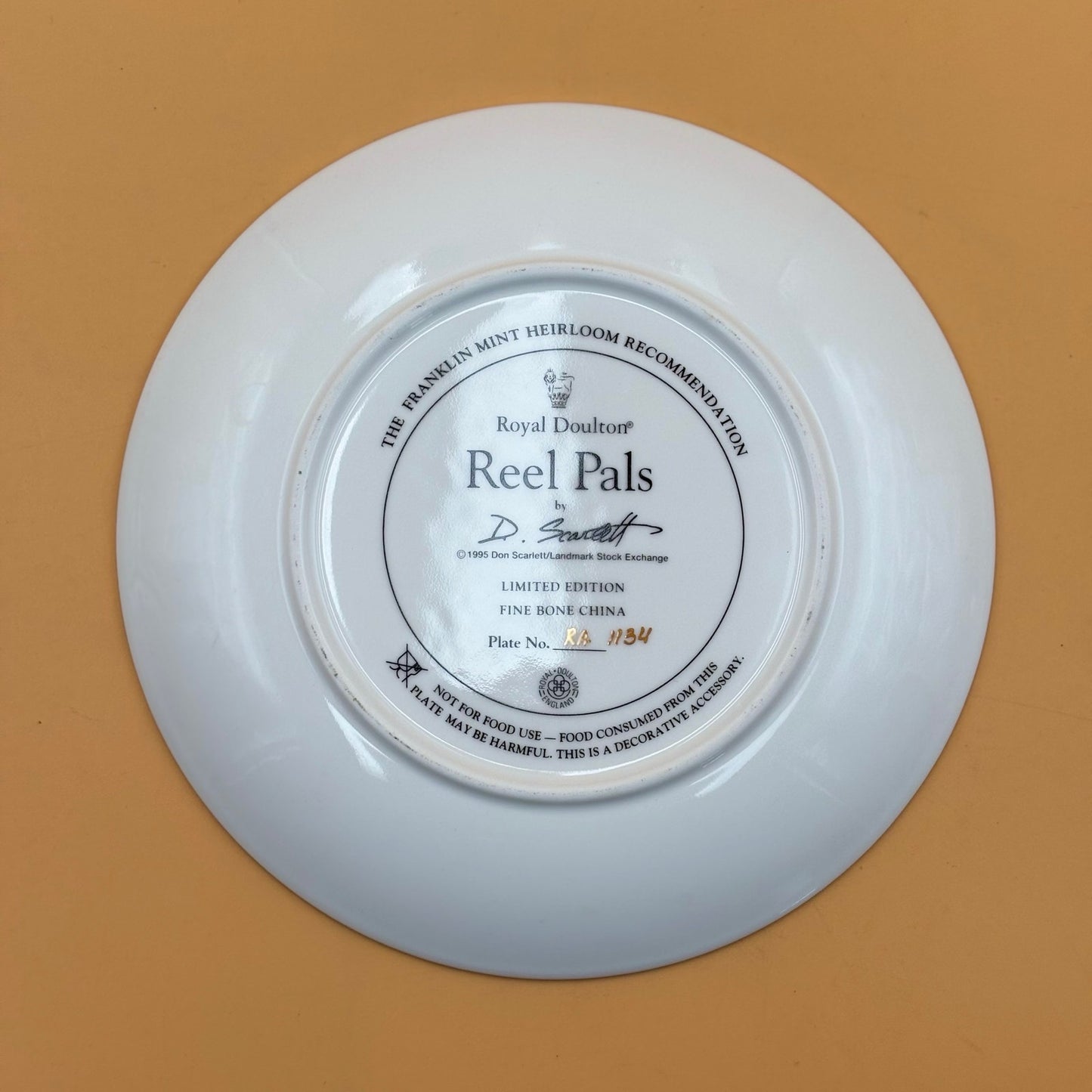 Royal Doulton “Reel Pals” Limited Edition Collector Plate – 1995 – D. Scarlett