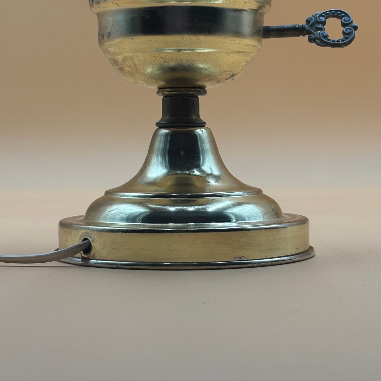 Vintage Electric Hurricane Lamp - For Parts/Repair