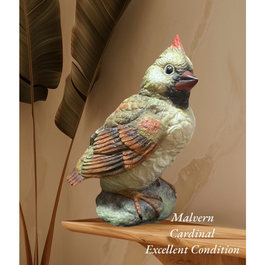 VTG Connoisseur of Malvern "Fledlings of North America" Cardinal Figurine #003