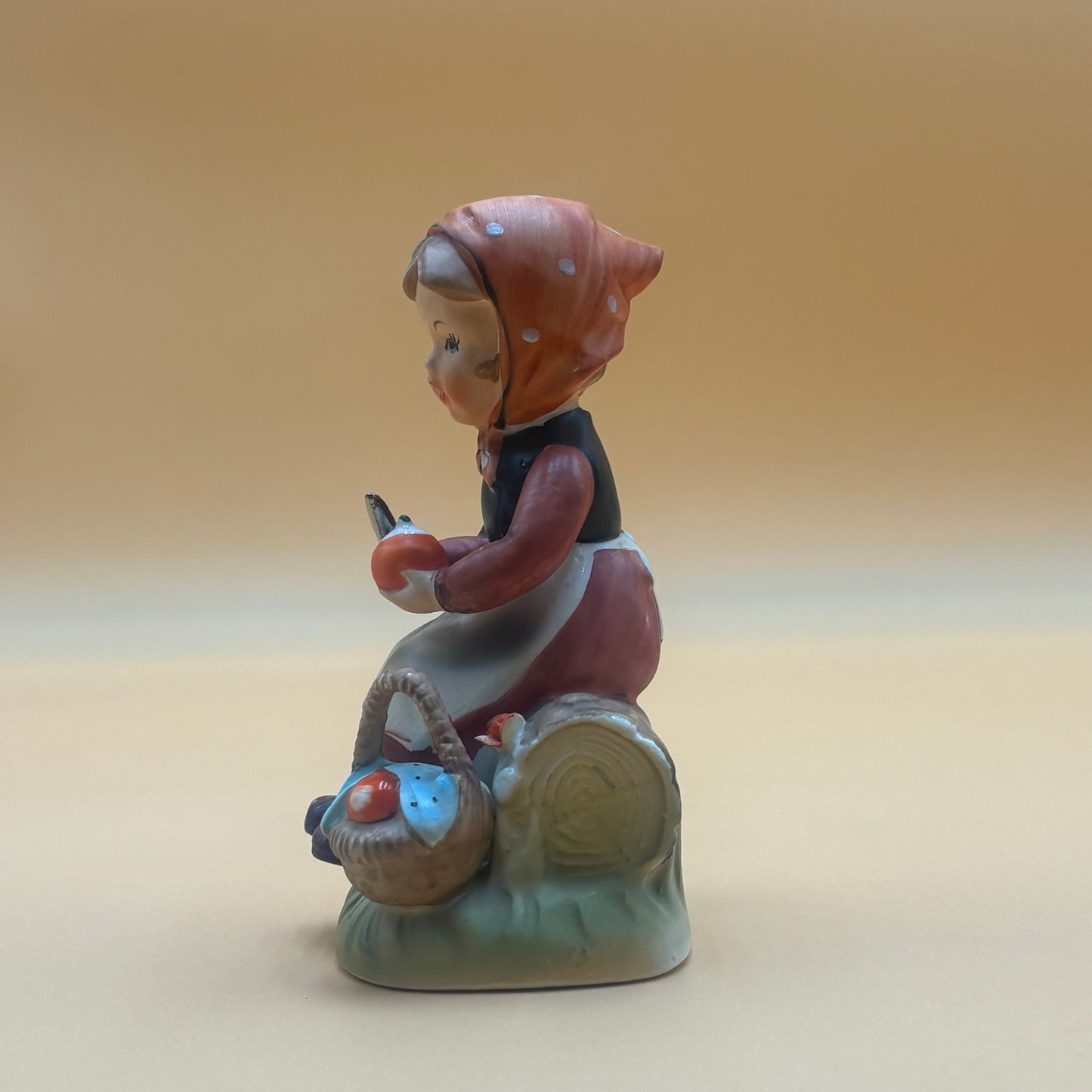 Vintage Erich Stauffer Figurine - Girl Peeling Apples #48512
