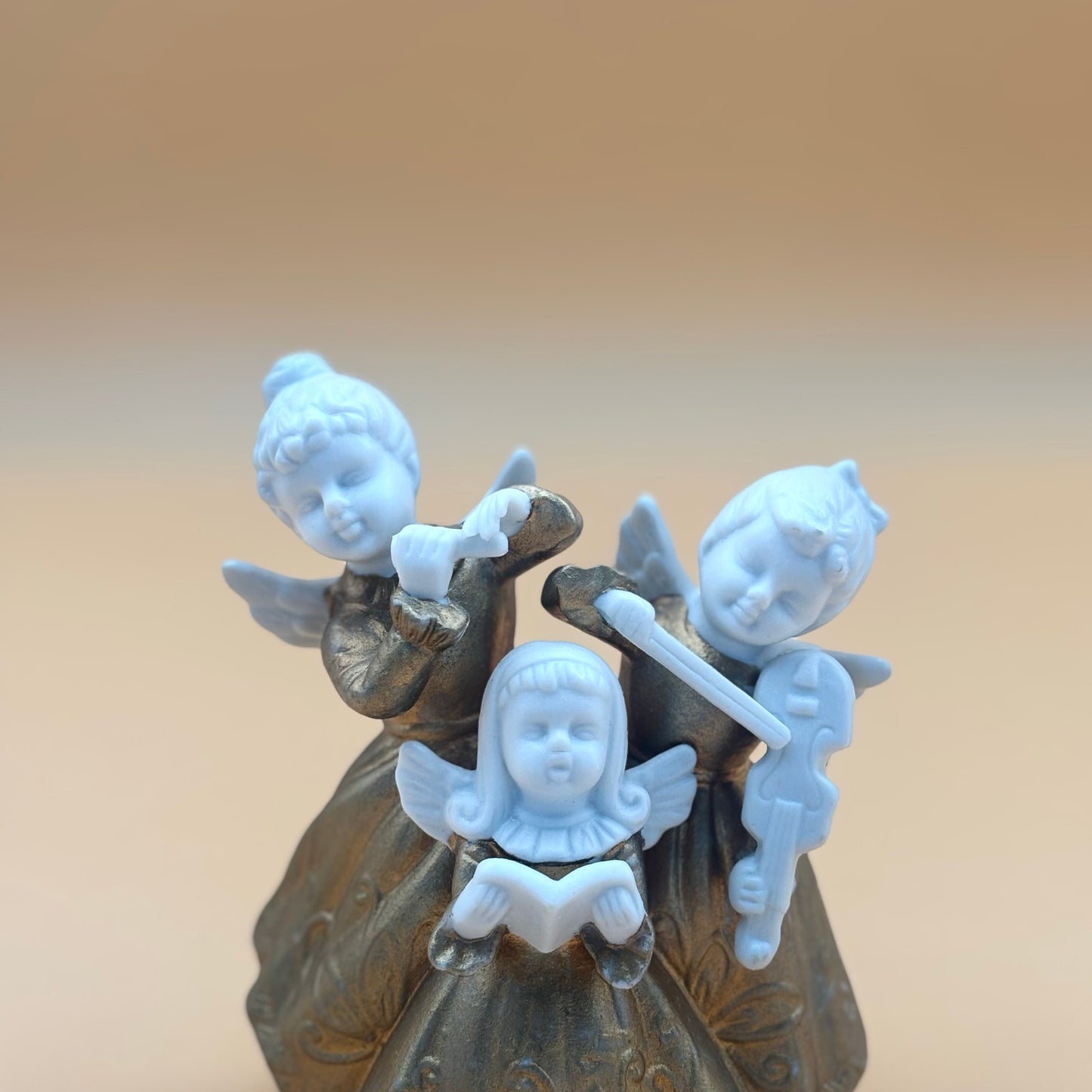 Vintage Angel Choir Figurine Trio – Gold & White