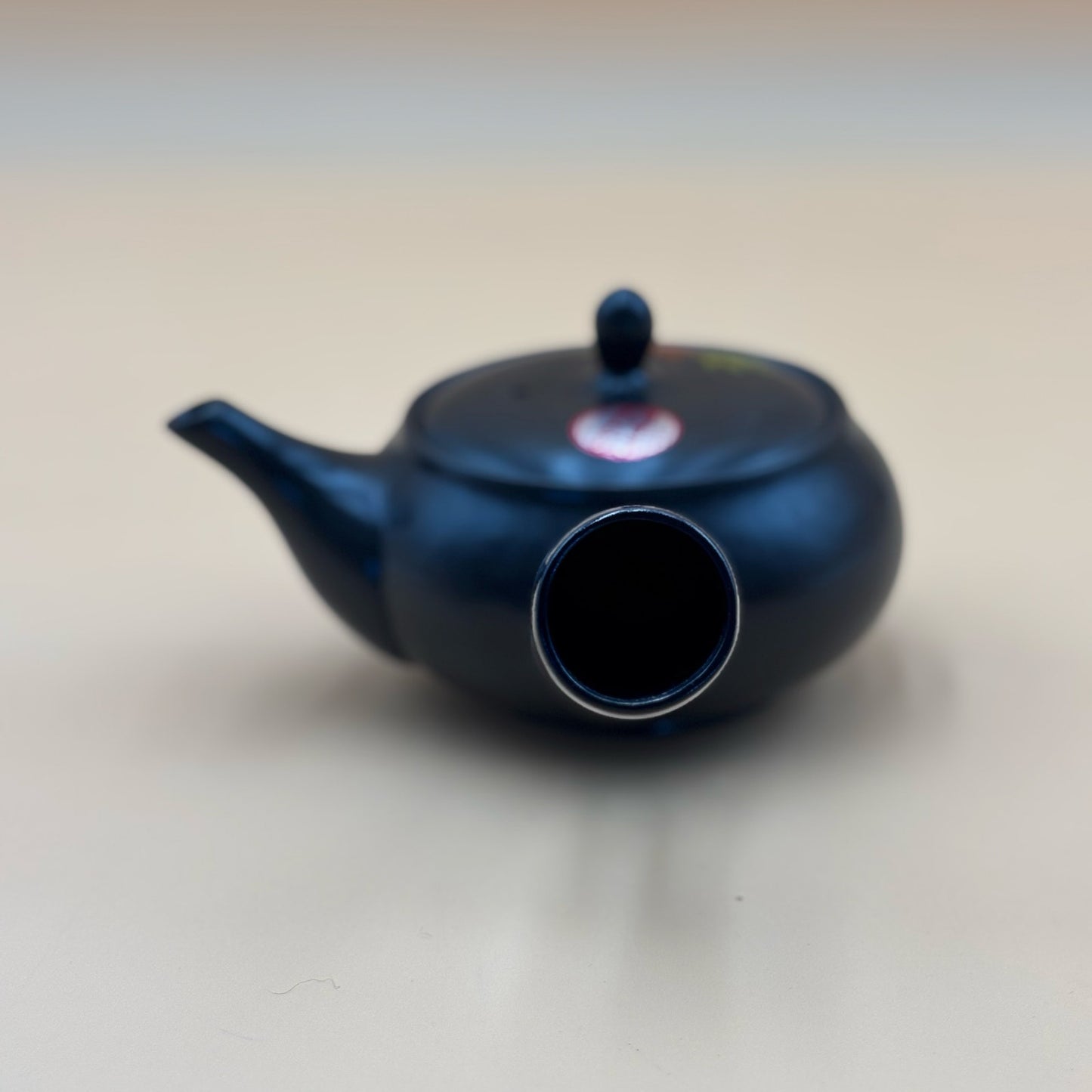 Vintage Komaru Kiln Tokoname Kyusu Teapot — Black Ceramic with Maple Leaf Design